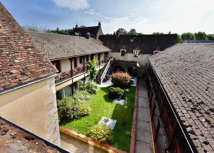Le Relais Du Chateau