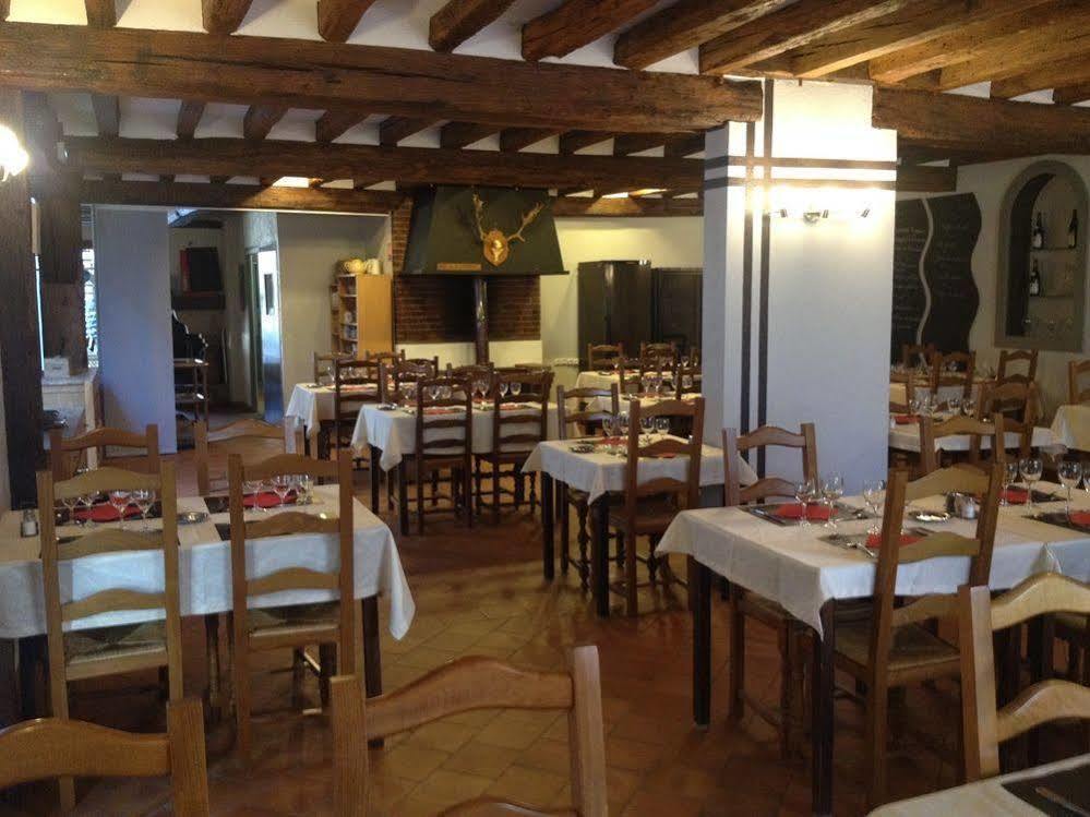 Le Relais Du Chateau Apartment *